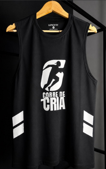 Regata preta do Corre de Cria — frente com o logo